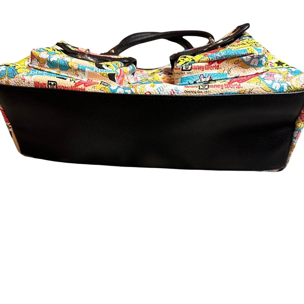 Vtg Walt Disney World Comic Collage Satchel Purse Retro‎ Disney Parks